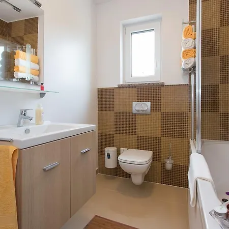 Soni A4 * Krk Town